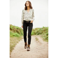 Ariat Women's Savannah Waterproof Boot -Best Equestrian Shop 10029548 Ariat Savannah.Waterproof.Boot