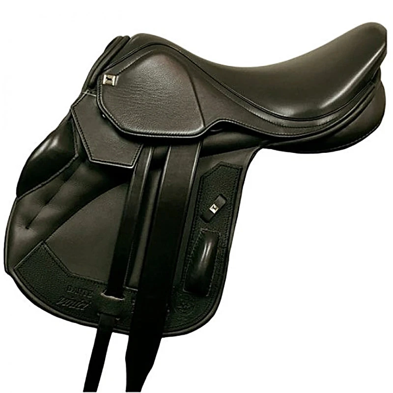 Black Country Dante Vinici Jump Saddle 1 Black Country Dante Vinici Jump Saddle