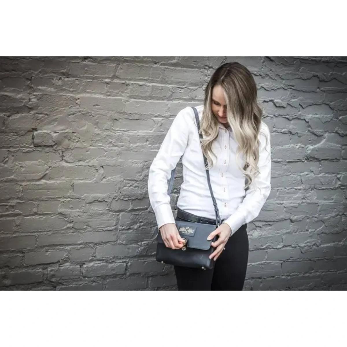 Oakbark & Chrome Shoulder Bag 3 Oakbark & Chrome Shoulder Bag - Image 3