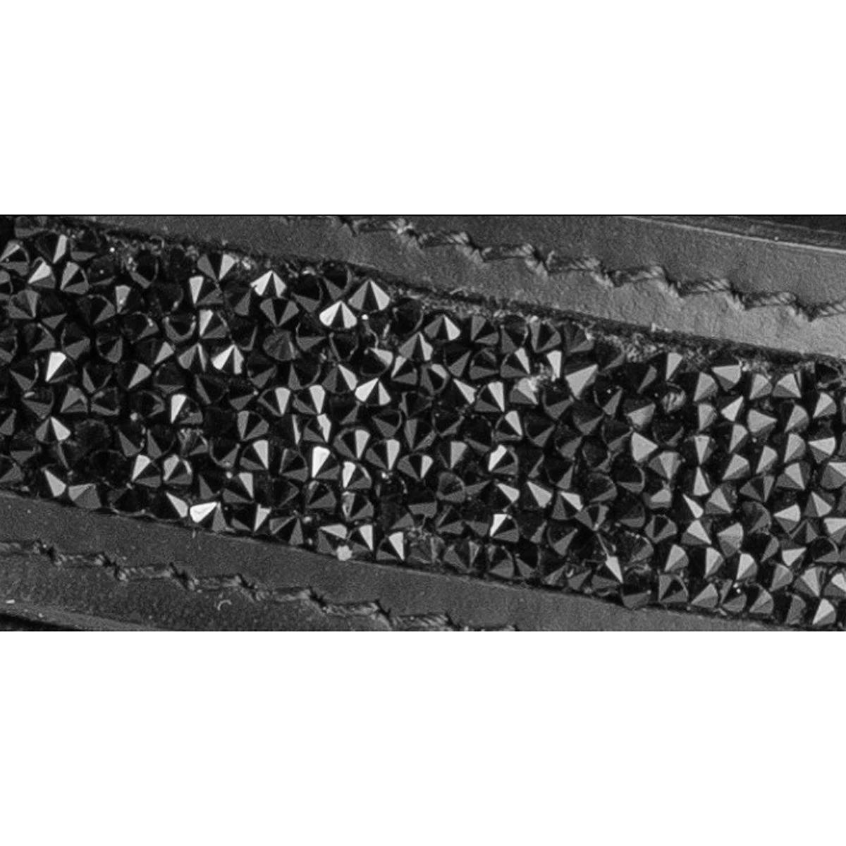 USG Mosaik Belts 2 USG Mosaik Belts - Image 2