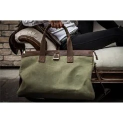 Oakbark & Chrome Weekender Bag -Best Equestrian Shop WB BS 001 Oakbarkandchrome.weekenderbag1